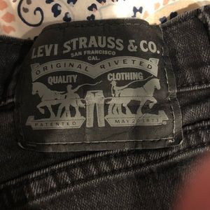 Levi’s 505 32x32 Black Label